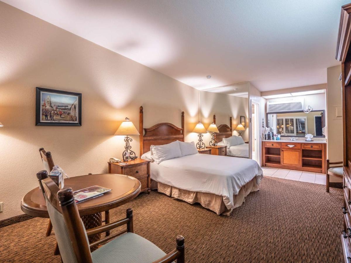 Casa Ojai Inn מראה חיצוני תמונה